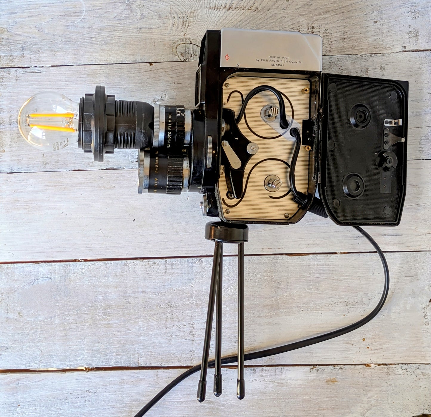 Repurposed 1960s Vintage Cine Movie Camera Lamp