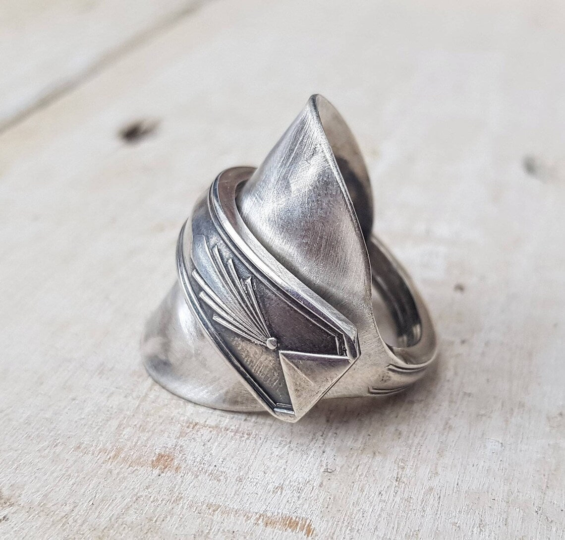 Upcycled Art Deco Spoon Ring - Vintage Men's / Ladies Jewelry