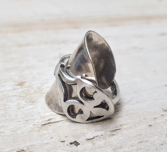 Vintage - Spoon Ring - Handmade - Upcycled - Mens - Ladies Boho Floral Jewelry