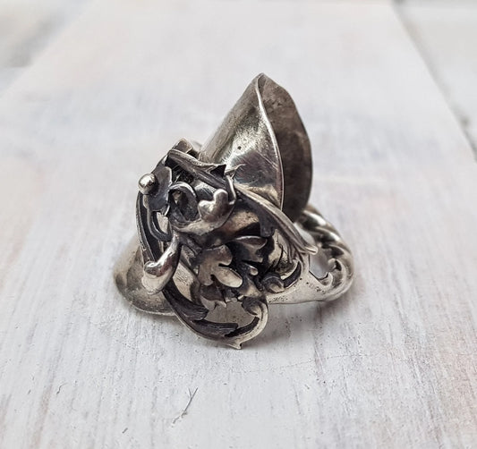 Sterling SILVER - Birmingham 1972 Spoon Ring - Gothic Style Jewelry