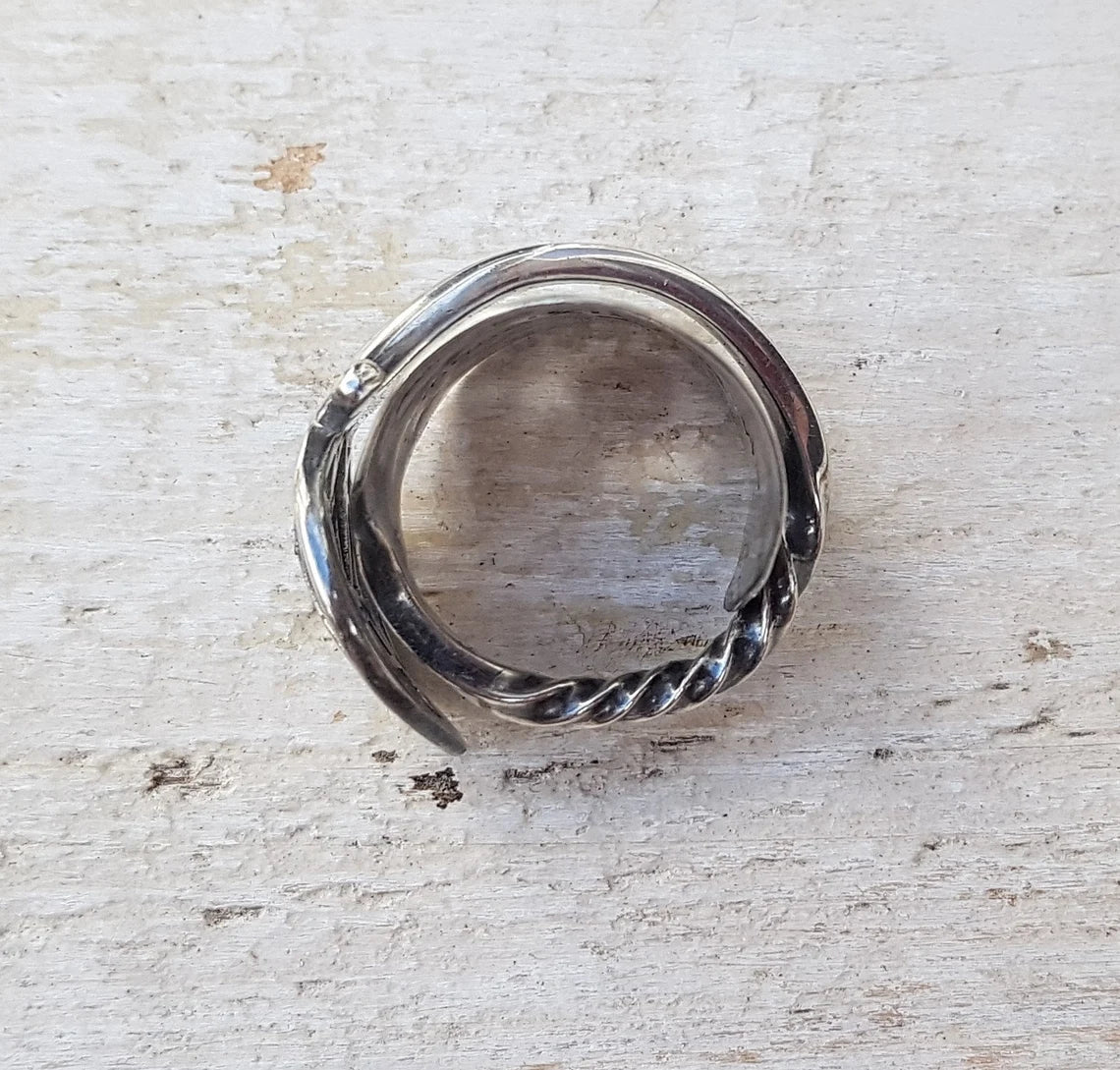 Sterling SILVER - London 1913 Spoon Ring - Vintage - Upcycled Boho Jewelry