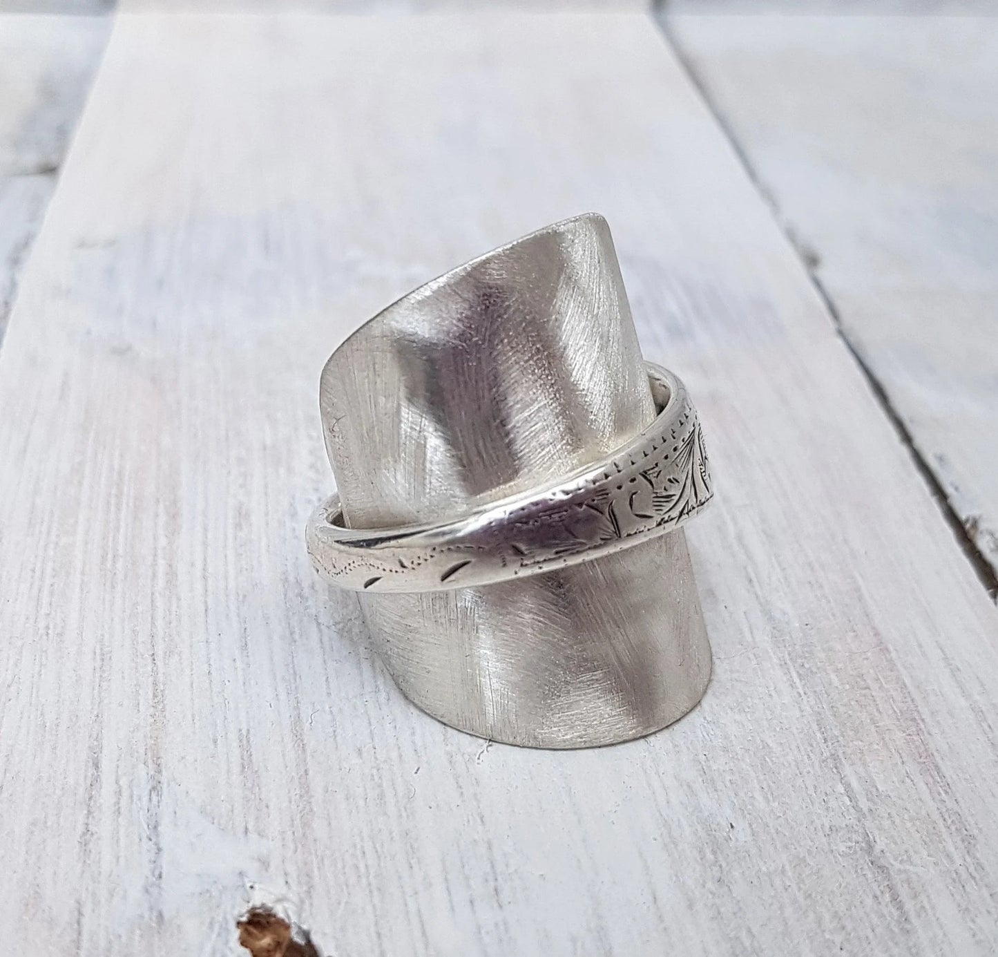 Sterling SILVER  Sheffield 1920 Spoon Ring - Vintage - Upcycled - Boho Jewelry Fashion - Hippie