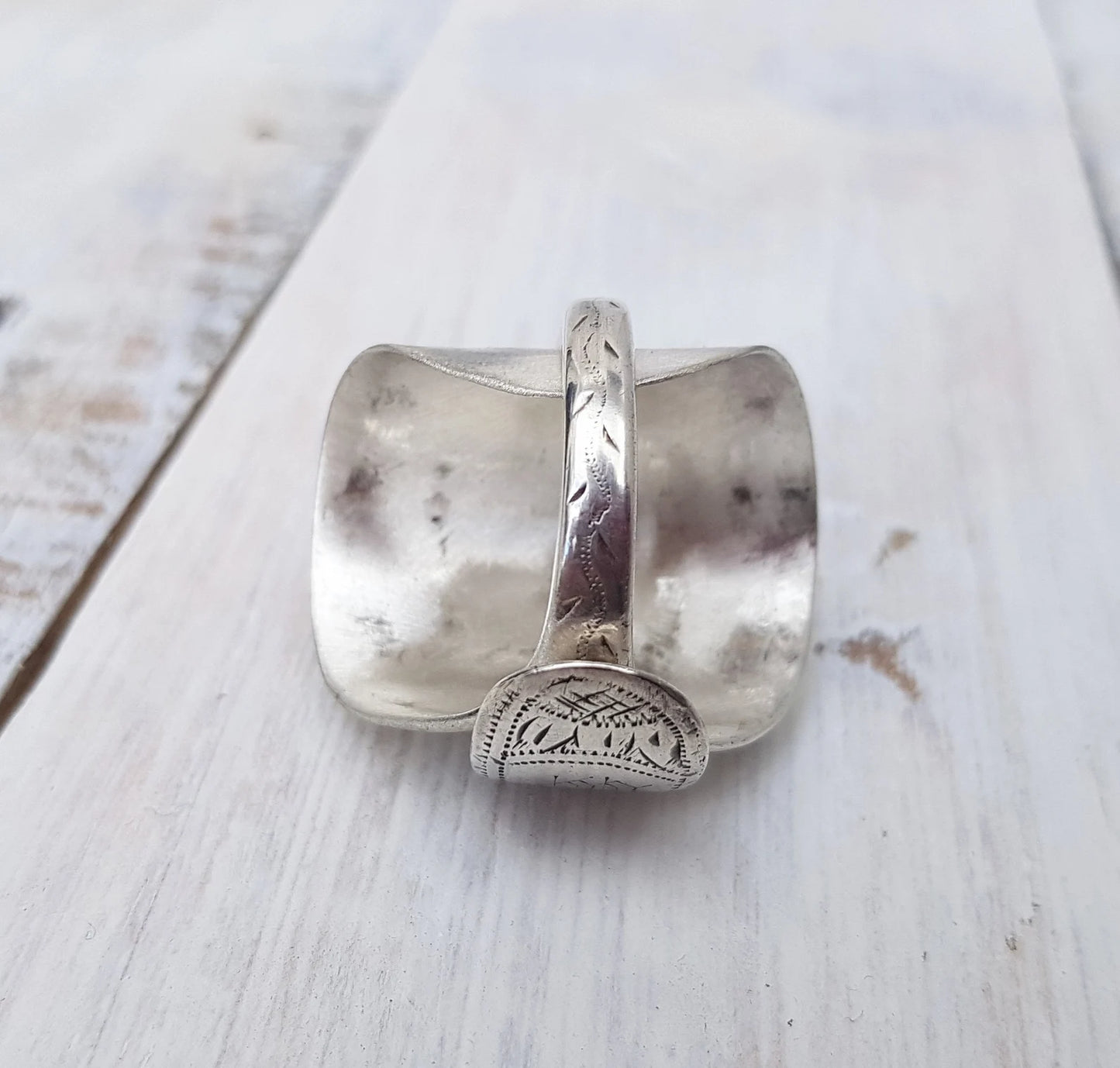 Sterling SILVER  Sheffield 1920 Spoon Ring - Vintage - Upcycled - Boho Jewelry Fashion - Hippie