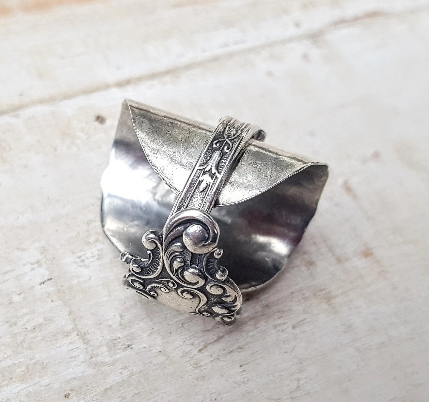 LARGE Victorian 1800s Sterling Unisex SILVER Spoon Ring - Letter - Initial F