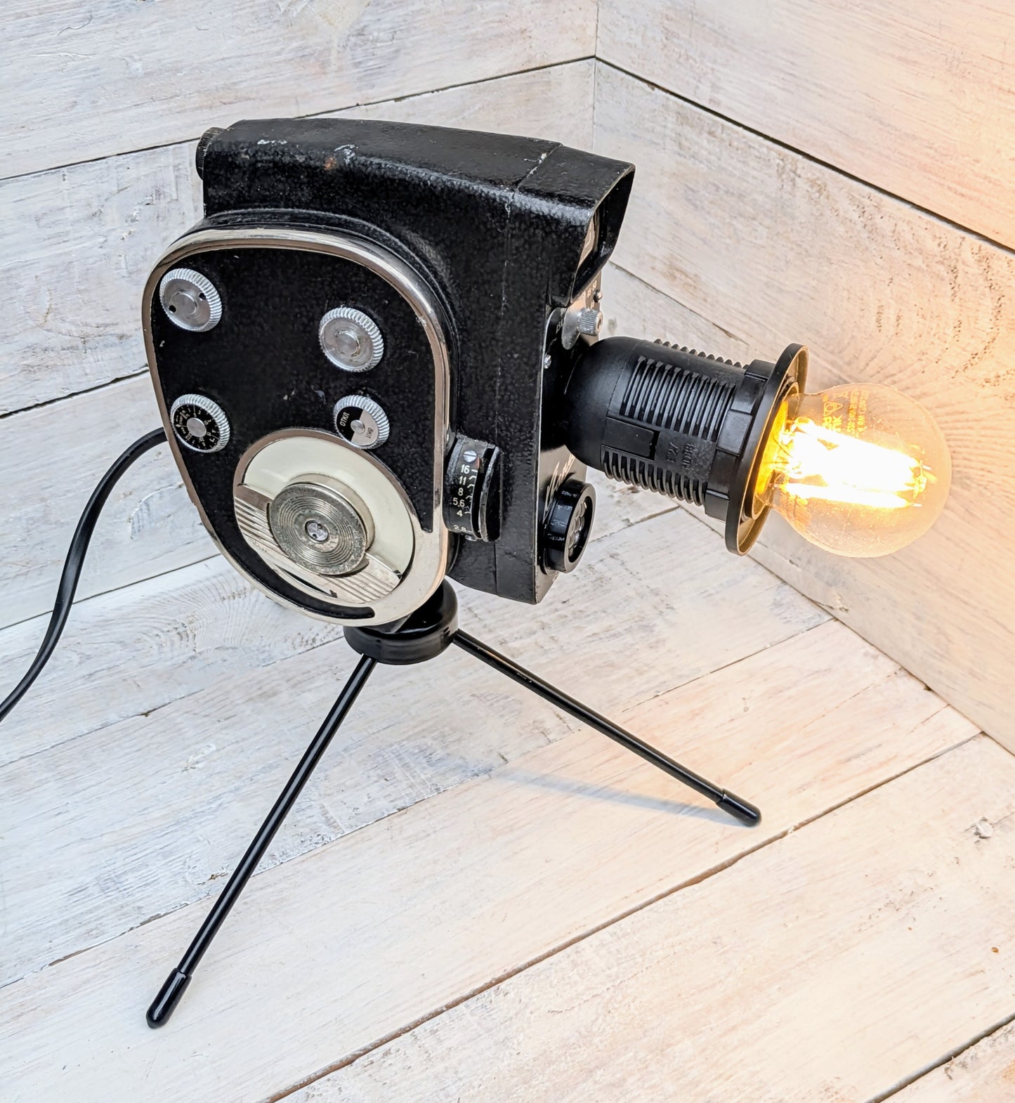 Repurposed 1960s Vintage Cine Movie Camera Lamp - Table Desk Lamp - Mancave