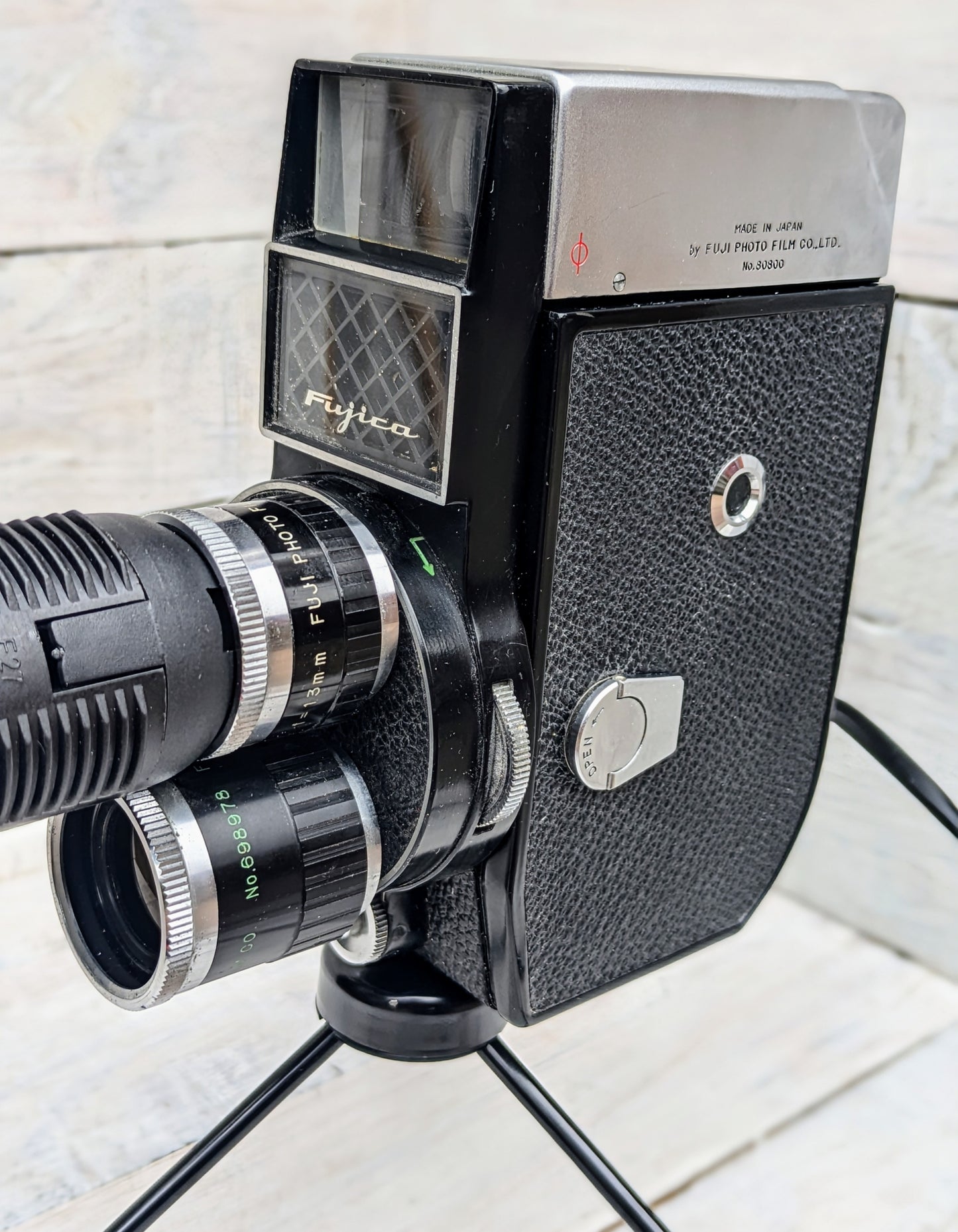 Repurposed 1960s Vintage Cine Movie Camera Lamp - Table Desk Lamp