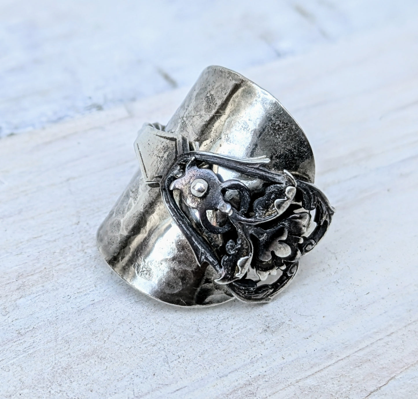 Sterling SILVER - Birmingham 1972 Spoon Ring - Gothic Style Jewelry