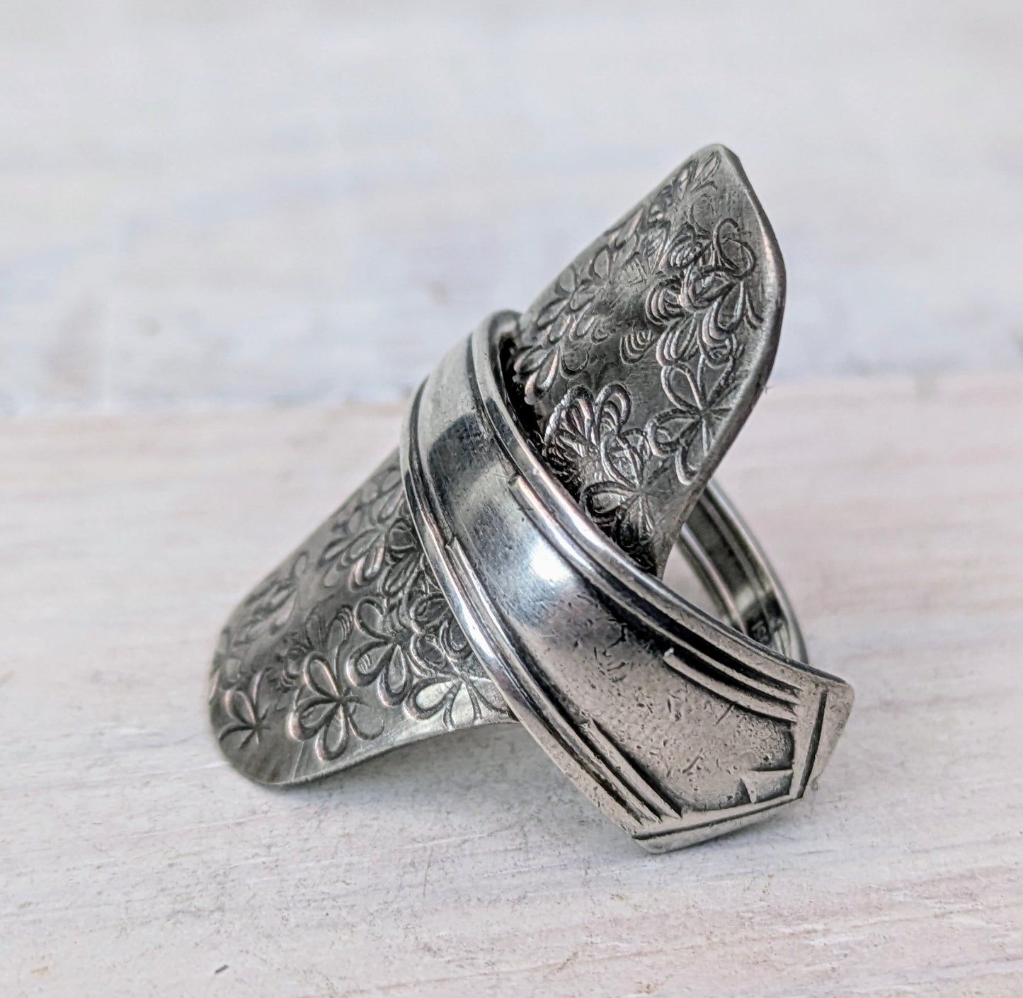 Tall 1936 Sterling Silver Floral Pattern Baby Spoon Ring