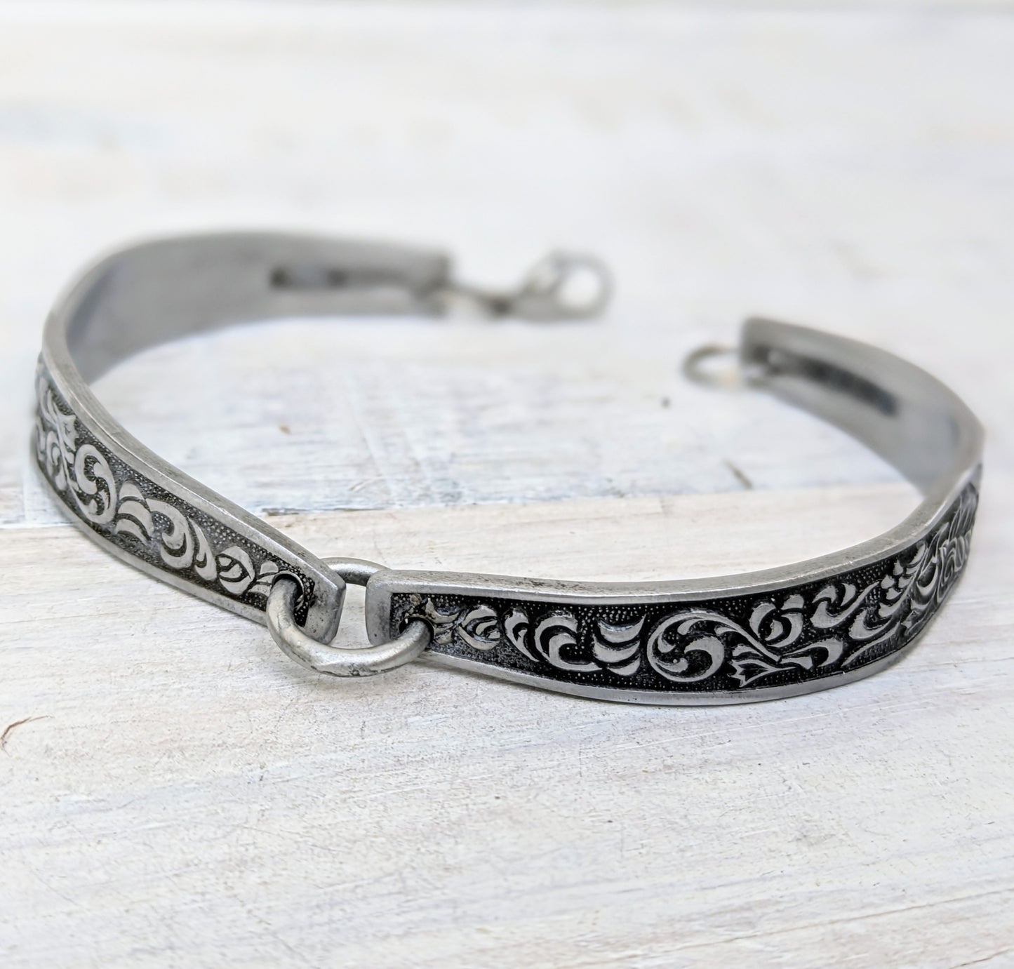 Stainless Steel Unisex Handmade Floral Bracelet