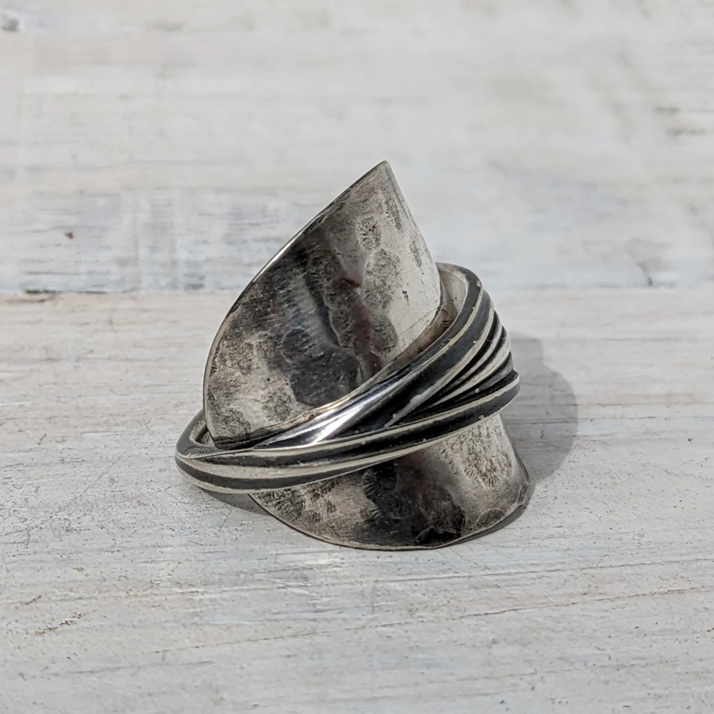 Vintage Art Deco Spoon Ring - Upcycled Boho Jewelry Fashion - Hippie