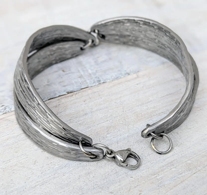 Stainless Steel Patterend Handmade Bracelet