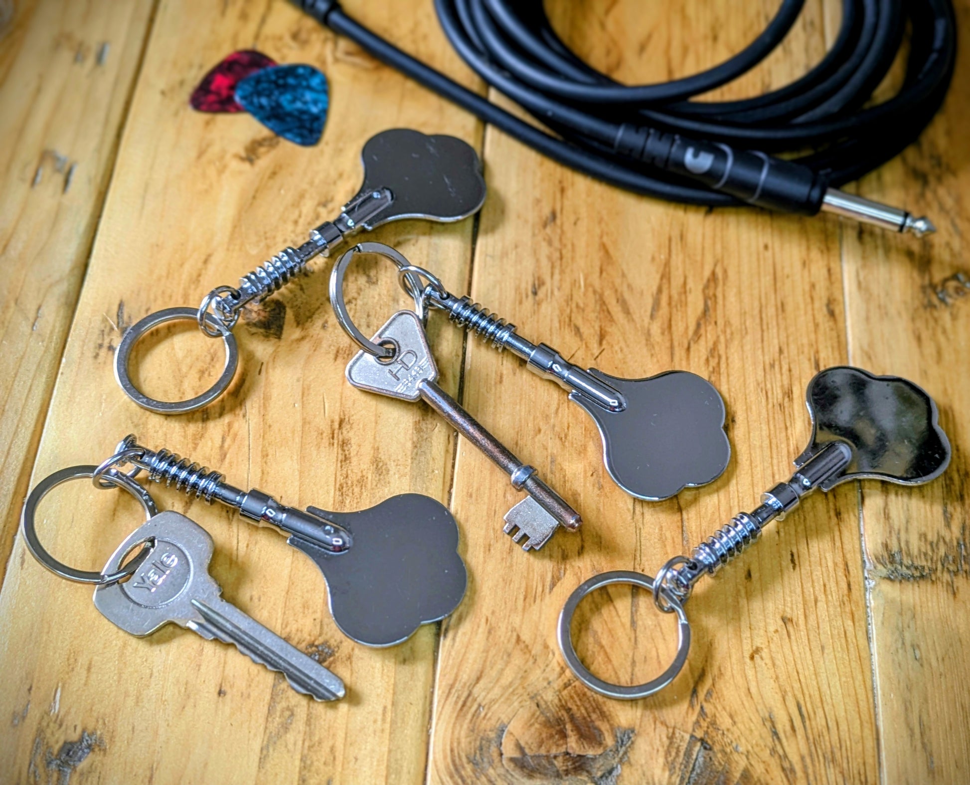 bass guitar key chain