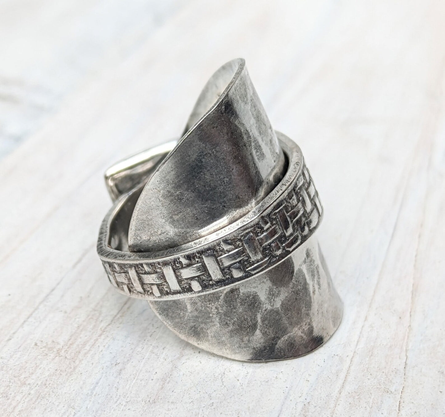 Unisex Weave Pattern Vintage Spoon Ring