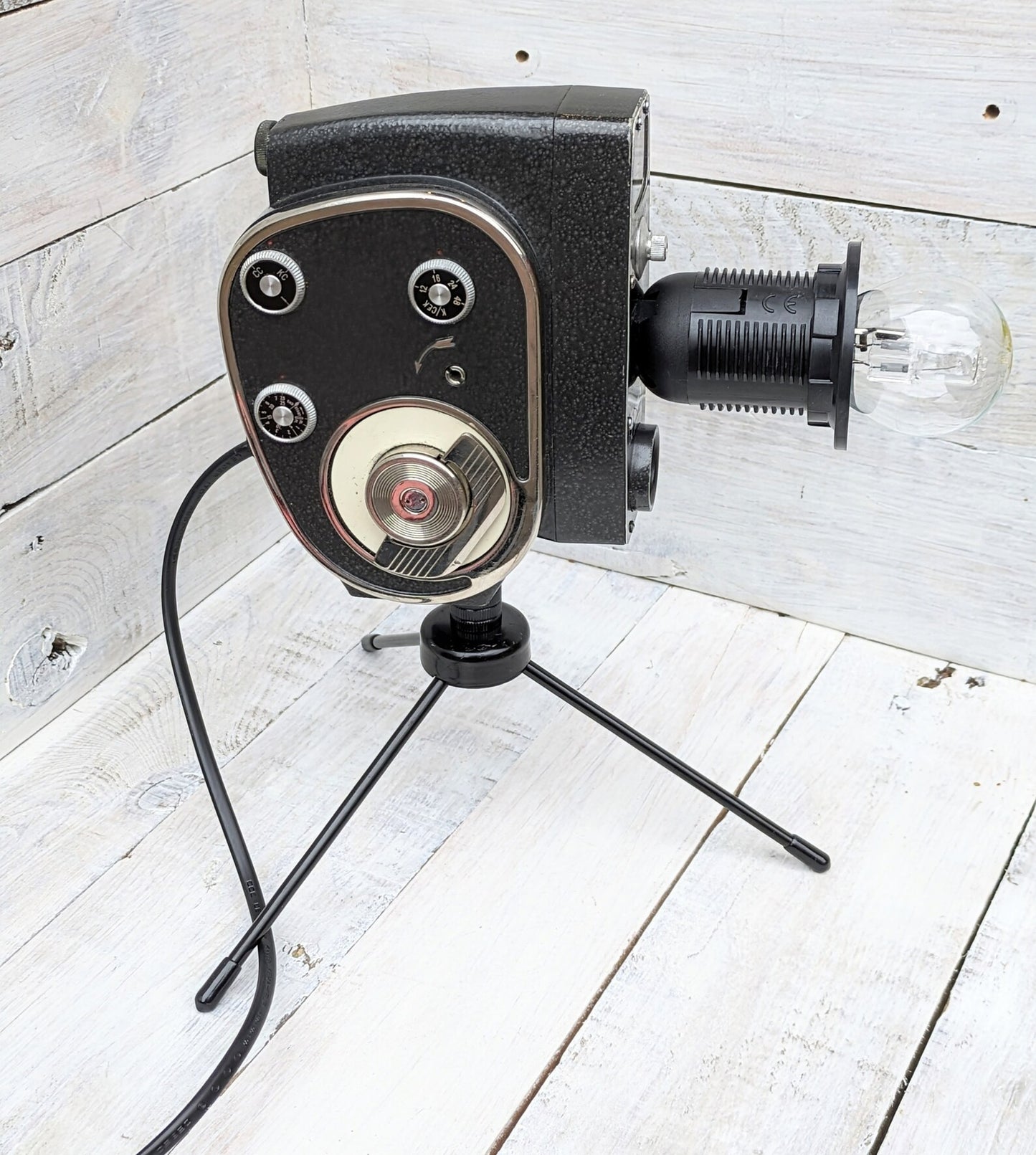 Repurposed 1960s Vintage Cine Movie Camera Lamp - Table Desk Lamp - Mancave