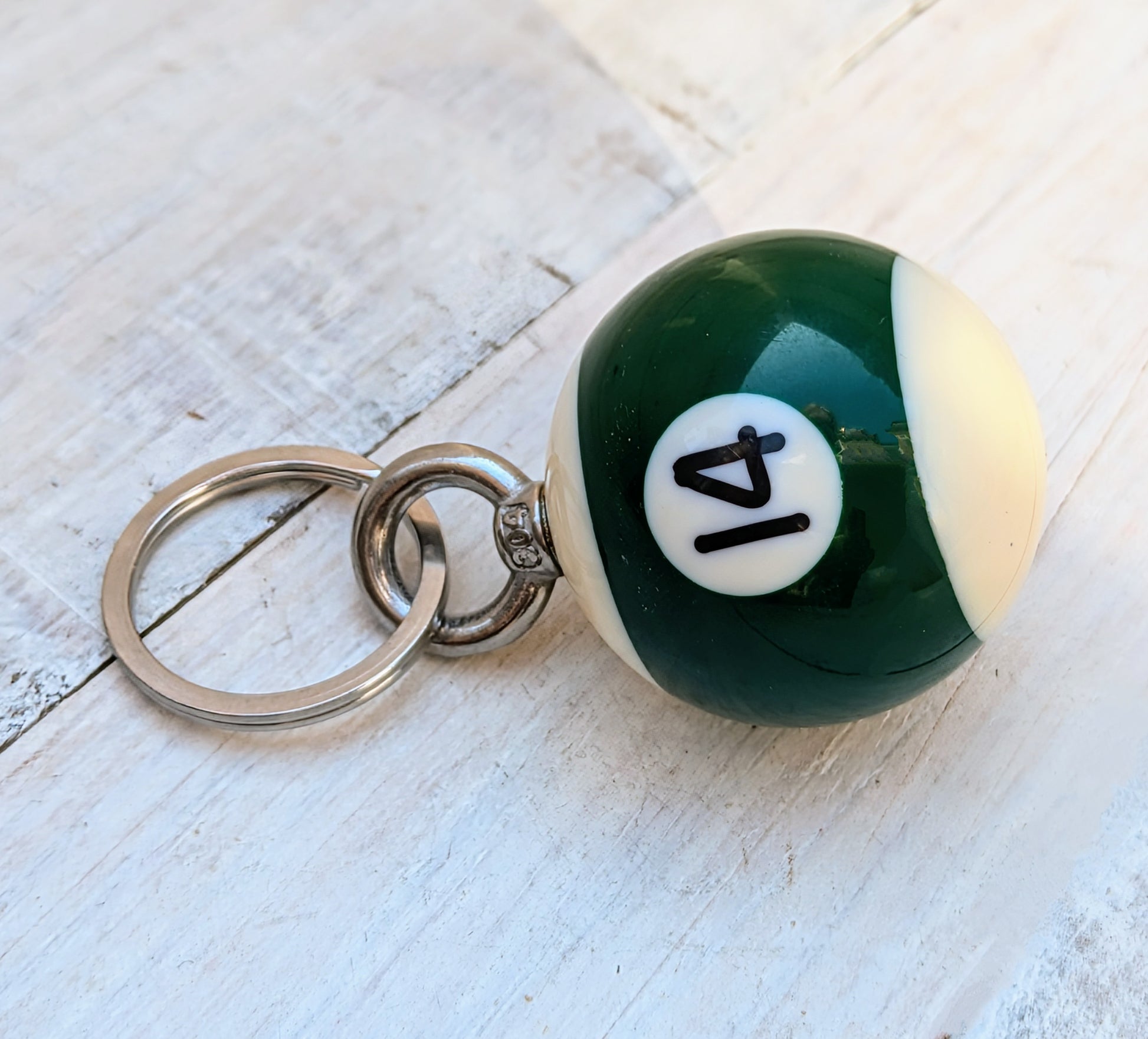 no 14 mini pool ball key ring
