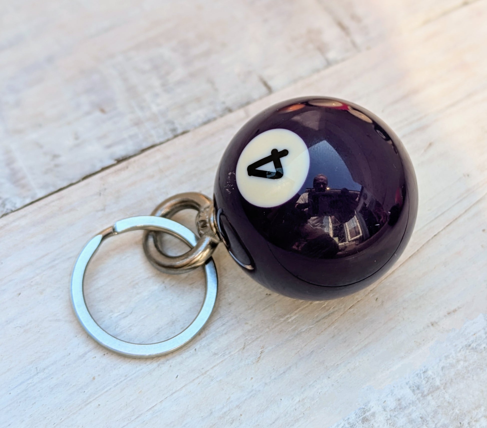 no. 4 pool ball key ring car keys