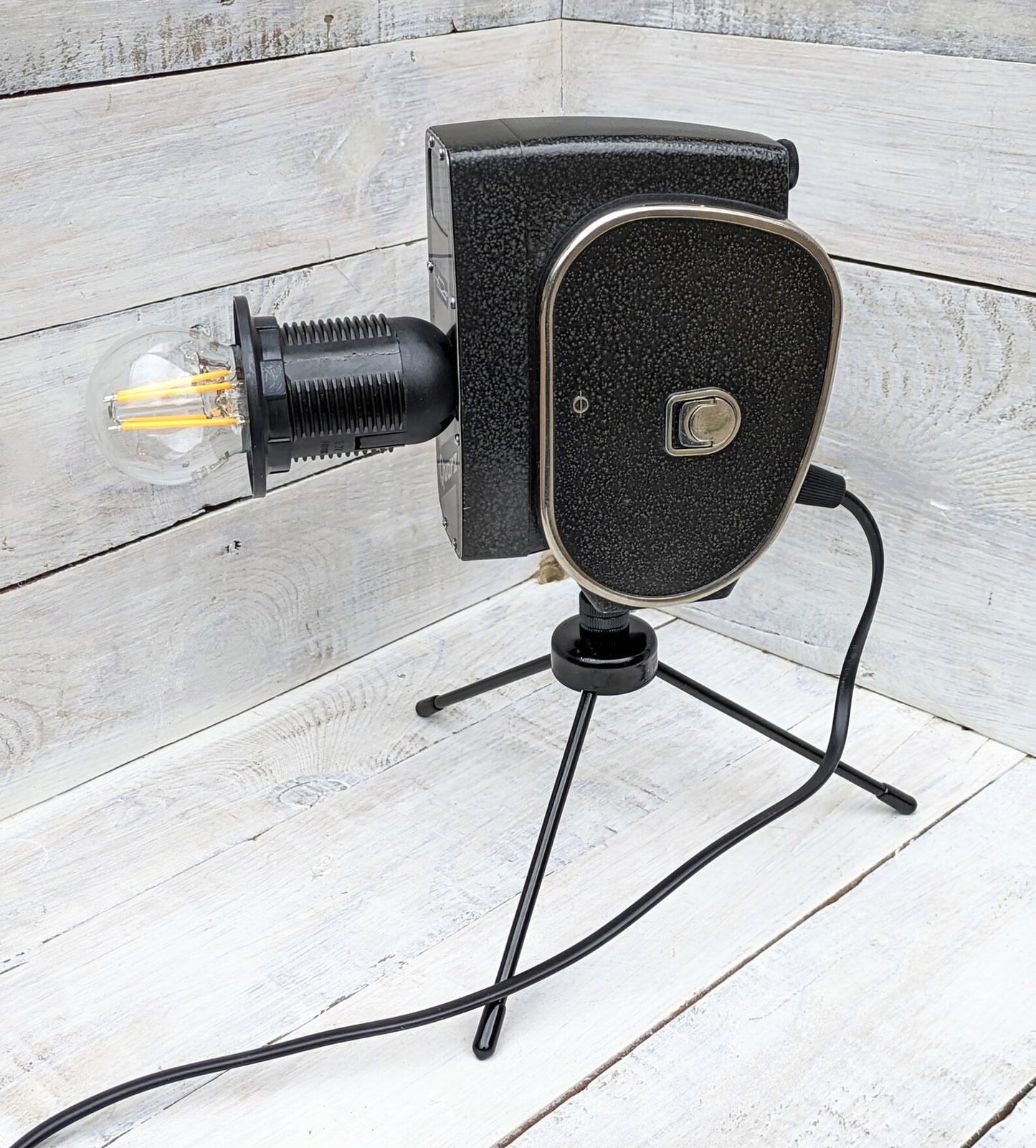 Repurposed 1960s Vintage Cine Movie Camera Lamp - Table Desk Lamp - Mancave