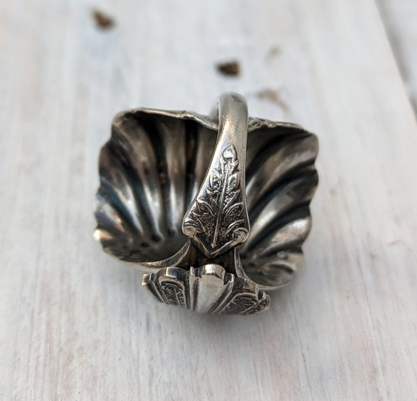 Unisex Vintage Shell Spoon Ring - Upcycled Jewelry