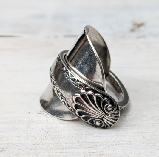 Sterling SILVER London 1892 VICTORIAN Spoon Ring