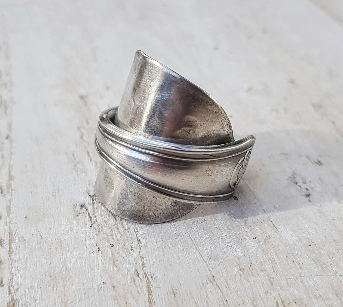 Vintage - Celtic Spoon Ring - Handmade Upcycled - Mens / Ladies Boho Jewelry