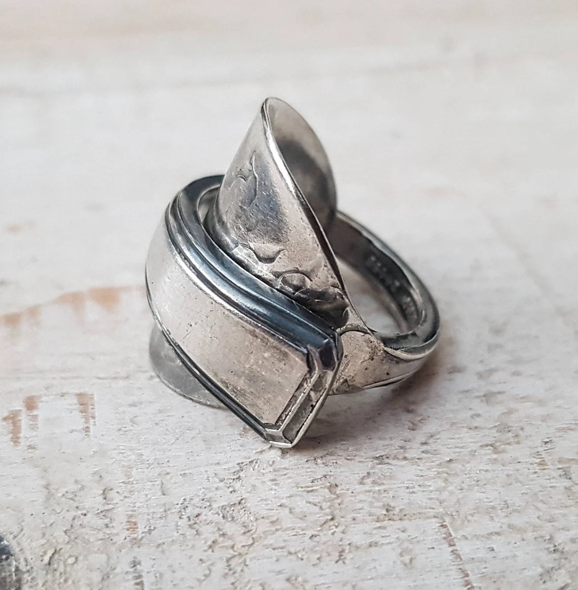Vintage-Spoon-Ring-Upcycled-Jewelry