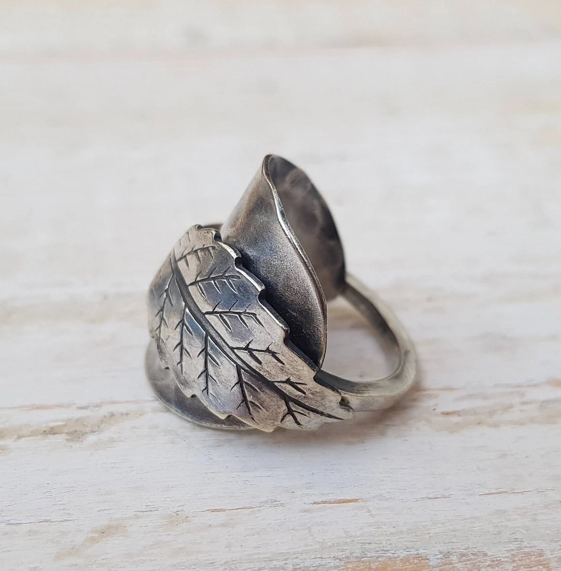 Upcycled-Vintage-Leaf-Spoon-Ring