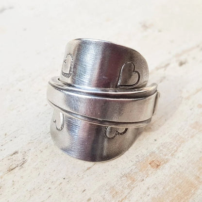 Vintage Art Deco Upcycled Spoon Ring - Heart Pattern