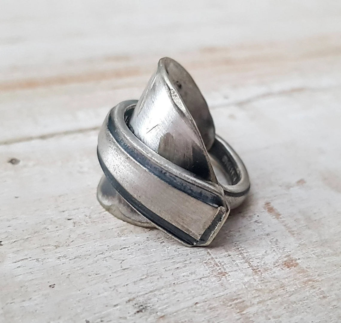 Art-Deco-Upcycled-Vintage-Spoon-Ring