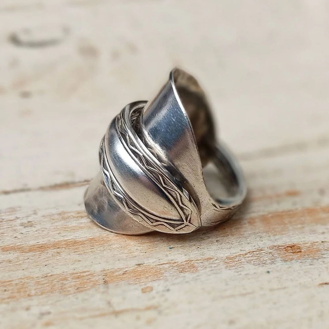 Vintage-Upcycled-Spoonring