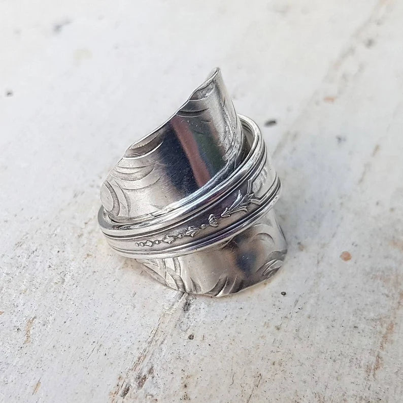 Vintage - Spoon Ring - Handmade Upcycled - Boho Floral Gothic Jewelry