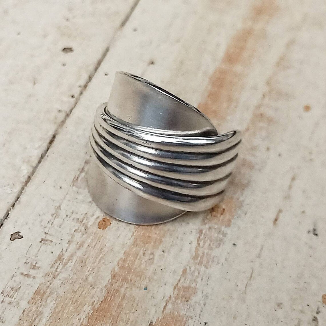 Vintage Unisex Art Deco Upcycled Spoon Ring - Men's / Ladies